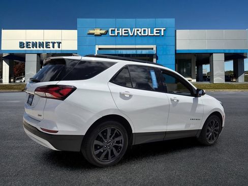 Used 2024 Chevrolet Equinox RS FWD image 6