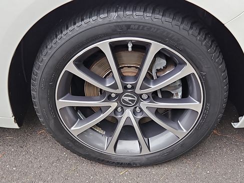 Used 2018 Acura TLX V6 FWD image 8