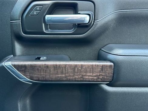 Used 2023 GMC Sierra 2500 Denali w/ Denali Ultimate Package image 21