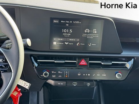 New 2026 Kia Niro LX FWD image 14