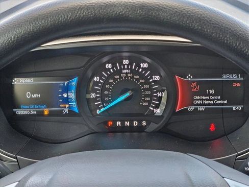 Used 2018 Ford Fusion SE w/ Fusion SE Technology Package image 11