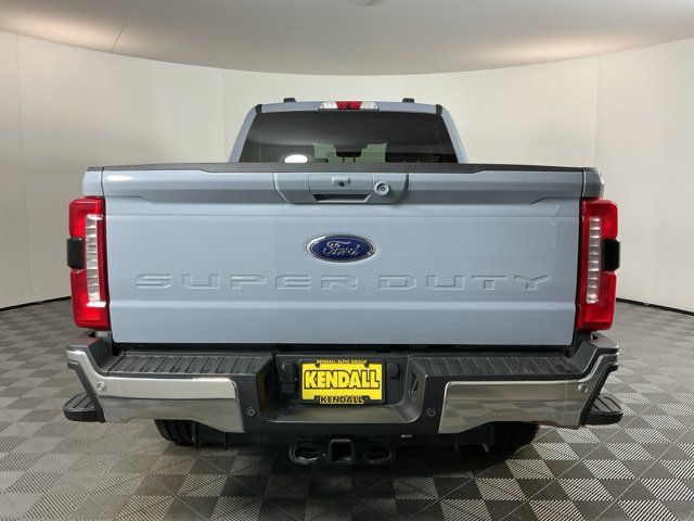 Certified 2025 Ford F350 Lariat w/ FX4 Off-Road Package AWD/4WD image 5