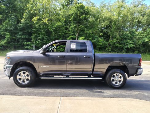 Certified 2025 RAM 2500 Big Horn AWD/4WD image 7