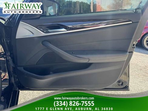 Used 2019 BMW 530i RWD image 30