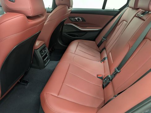 New 2026 BMW 330i Sedan w/ M Sport Package image 15