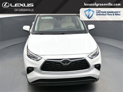 Used 2024 Toyota Highlander Limited image 43