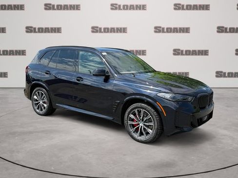 New 2026 BMW X5 xDrive40i w/ M Sport Package AWD/4WD image 7