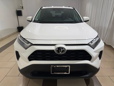 Certified 2025 Toyota RAV4 XLE AWD/4WD image 8