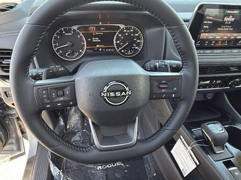 New 2026 Nissan Rogue SV image 16