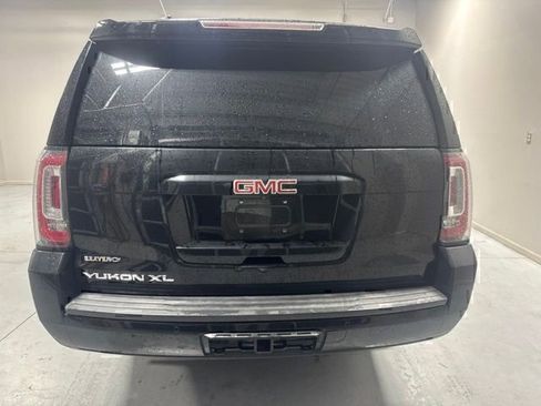 Used 2016 GMC Yukon XL SLT w/ Enhanced Security Package AWD/4WD image 7