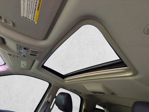 Used 2011 Chevrolet Tahoe LT w/ Luxury Package image 14