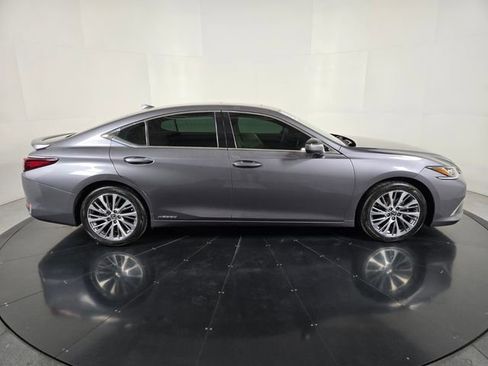 Used 2020 Lexus ES 300h w/ Premium Package FWD image 7