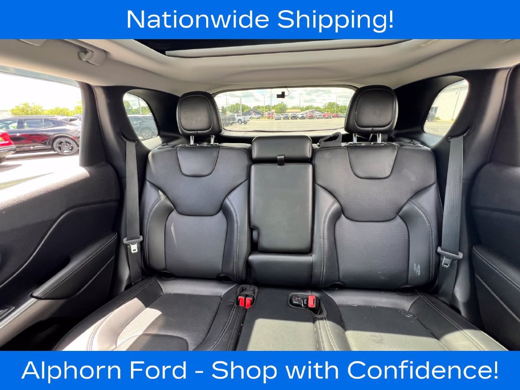 Used 2021 Jeep Cherokee Limited AWD/4WD image 29