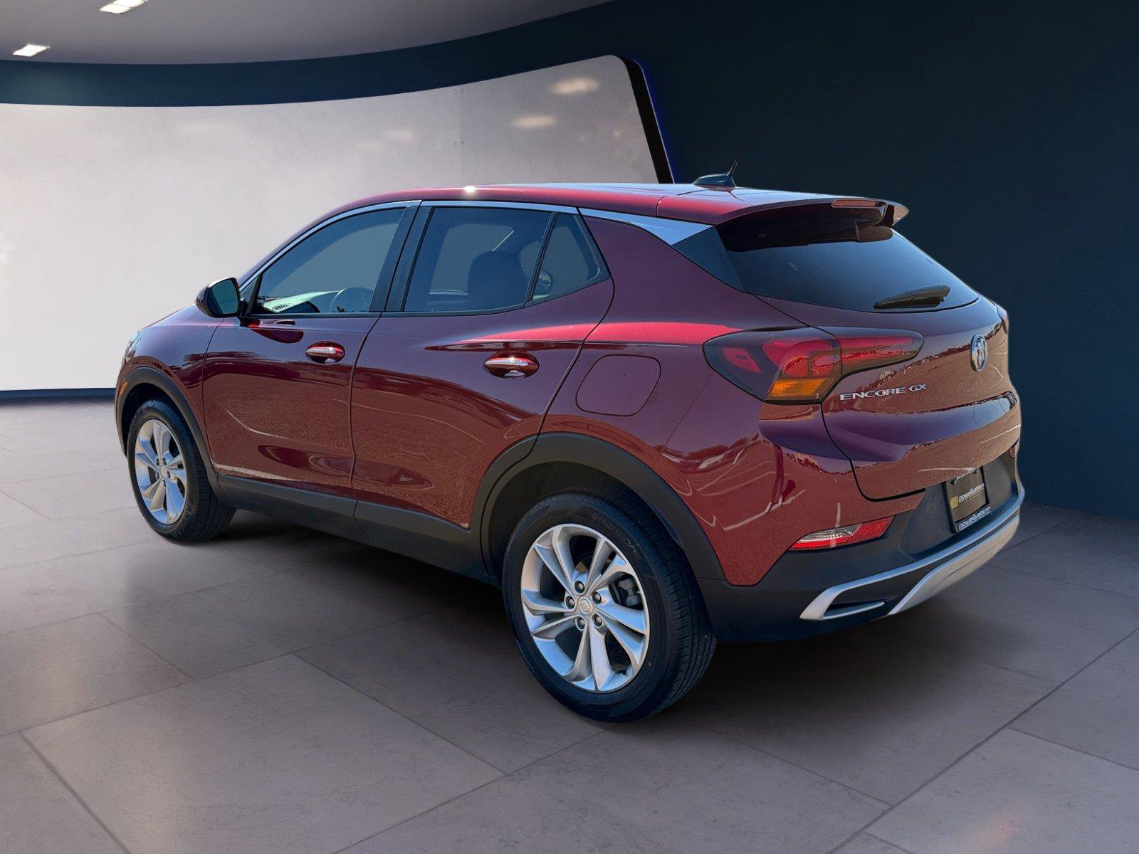 Used 2023 Buick Encore GX Preferred w/ Cold Weather Comfort Package FWD image 3