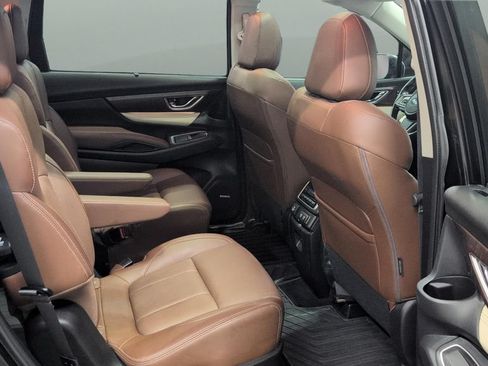 Used 2020 Subaru Ascent Touring AWD/4WD image 25