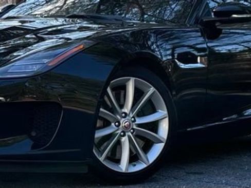Used 2019 Jaguar F-TYPE Convertible AWD image 4