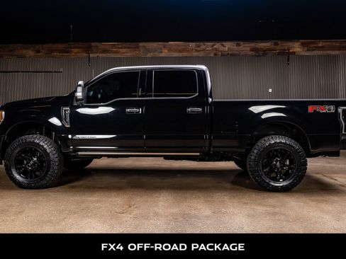 Used 2022 Ford F250 Platinum image 6