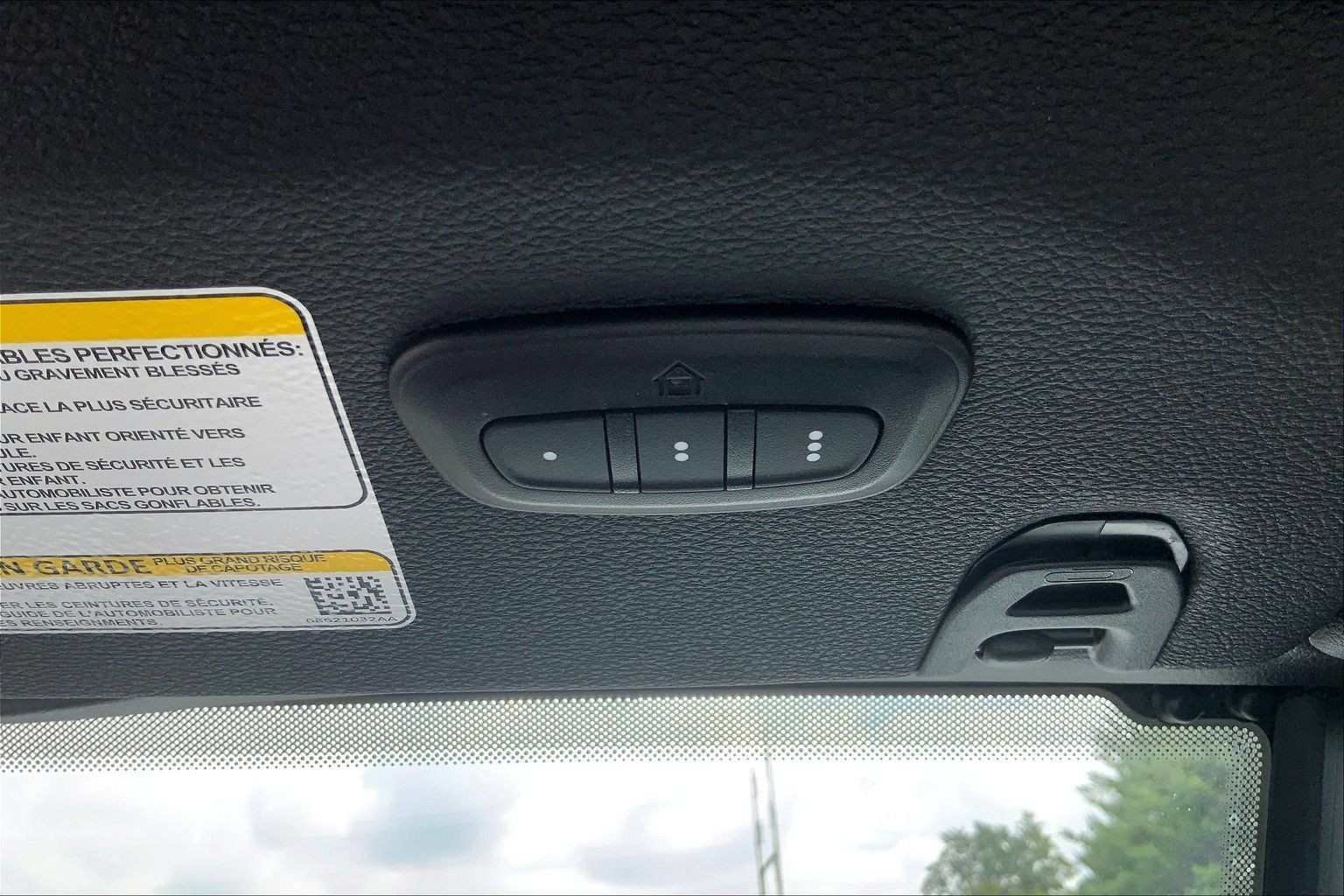 Certified 2024 Jeep Wrangler Unlimited AWD/4WD image 33