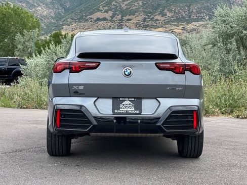 Used 2025 BMW X2 xDrive28i AWD/4WD image 7