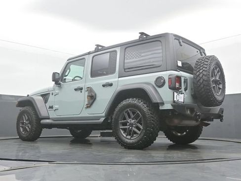 Used 2024 Jeep Wrangler Unlimited Sport AWD/4WD image 46