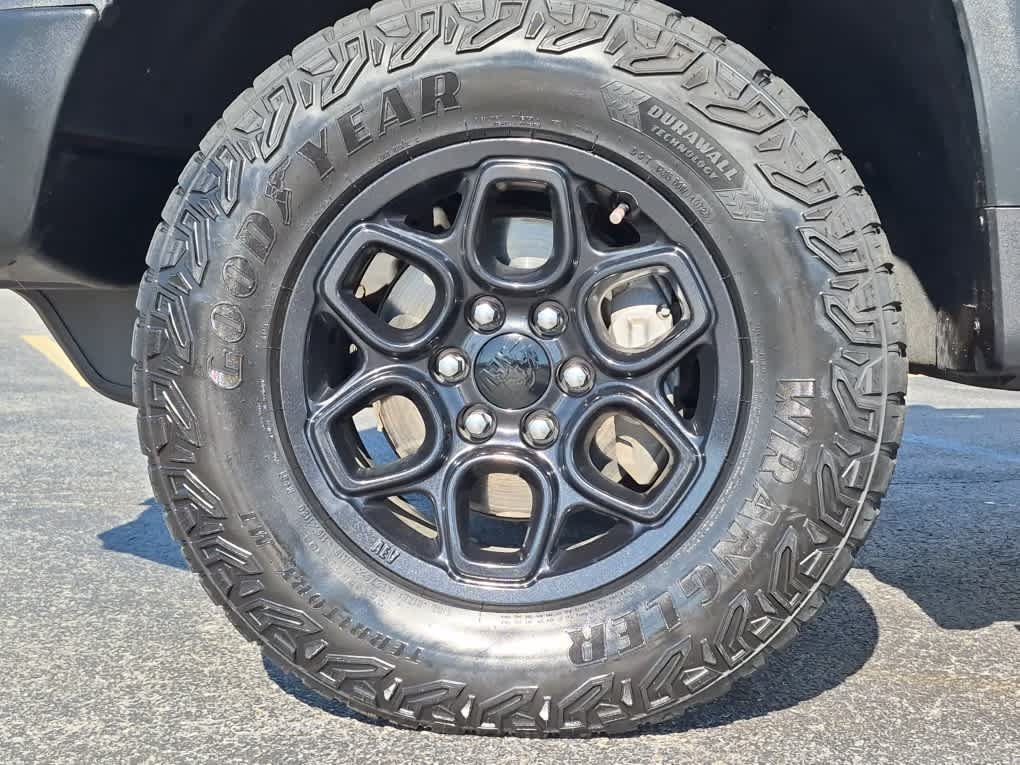 Used 2023 Chevrolet Silverado 1500 ZR2 w/ ZR2 Bison Edition AWD/4WD image 7