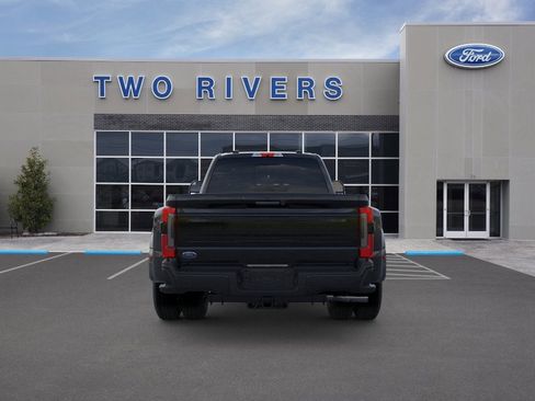 New 2026 Ford F350 Platinum w/ FX4 Off-Road Package AWD/4WD image 5