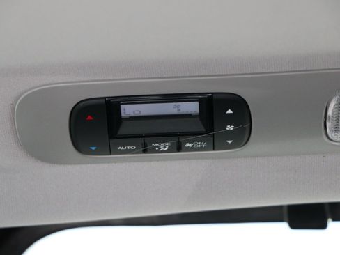 Used 2023 Honda Odyssey EX-L image 32