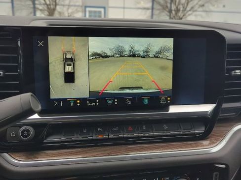 Certified 2026 Chevrolet Silverado 2500 LT w/ Texas Edition image 9