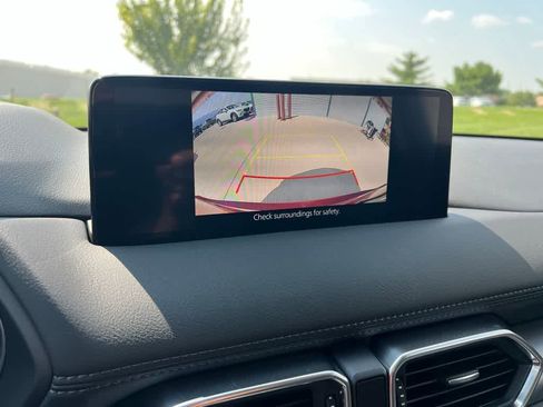 Used 2025 MAZDA CX-5 AWD 2.5 S w/ Preferred Package image 23