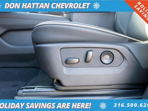 New 2025 Chevrolet Suburban Premier w/ Sun And Tow Package image 21