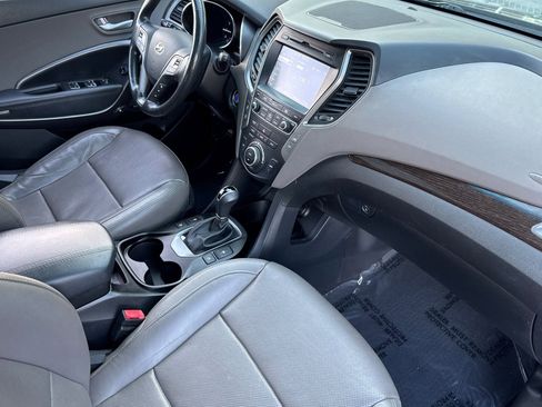 Used 2017 Hyundai Santa Fe Sport w/ 2.4L Tech Package 04 image 32