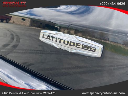 Used 2022 Jeep Compass Latitude AWD/4WD image 14