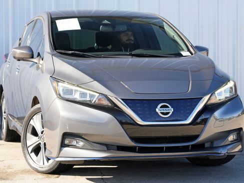 Used 2019 Nissan Leaf SL Plus w/ Protection Package image 2