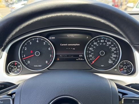 Used 2015 Volkswagen Touareg VR6 AWD/4WD image 21