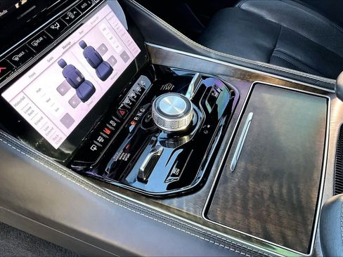 Used 2022 Jeep Grand Wagoneer Series II w/ Premium Group II image 14