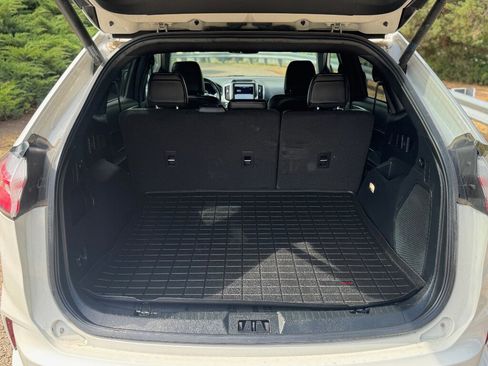 Used 2022 Ford Edge ST image 7
