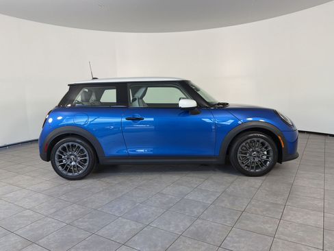 New 2026 MINI Cooper 2-Door Hardtop FWD image 8