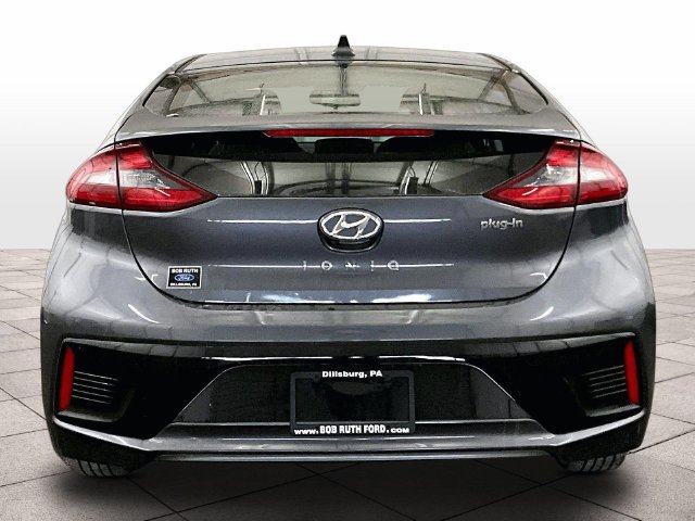 Used 2019 Hyundai Ioniq Plug-In Hybrid FWD image 4