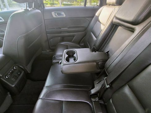 Used 2014 Ford Explorer Limited w/ Equipment Group 301A image 28