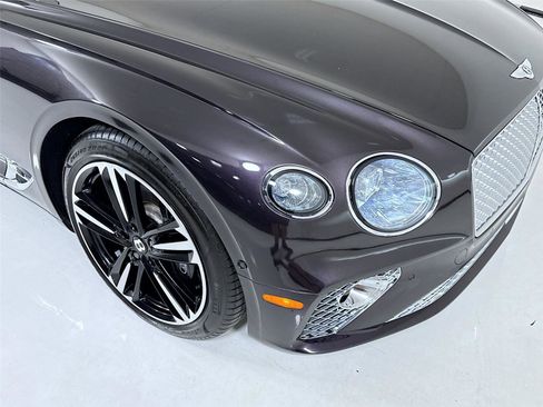 Used 2021 Bentley Continental GT image 33