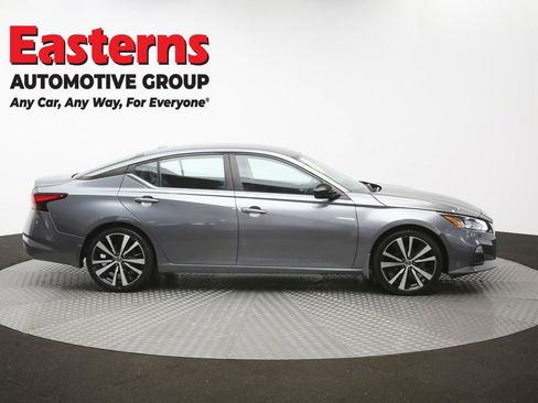 Used 2020 Nissan Altima 2.5 SR FWD image 45
