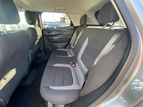 Used 2025 Chevrolet TrailBlazer LT image 37