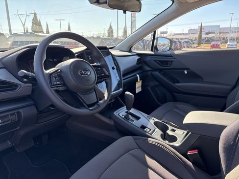 Used 2026 Subaru Crosstrek 2.0i Premium image 4