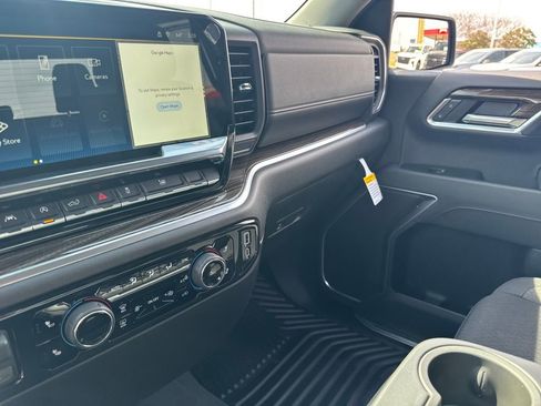 New 2026 Chevrolet Silverado 1500 LT image 16