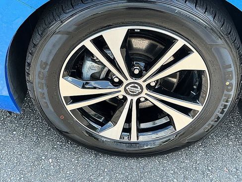 Used 2023 Nissan Sentra SV FWD image 7