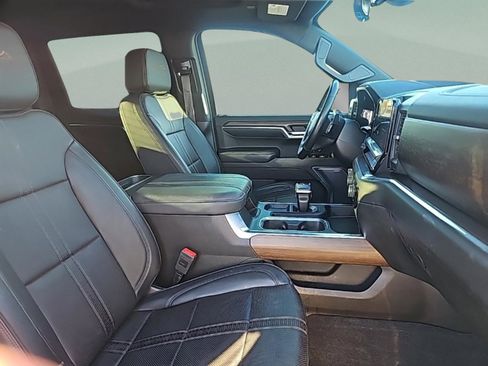 Used 2023 Chevrolet Silverado 1500 High Country w/ High Country Premium Package image 37