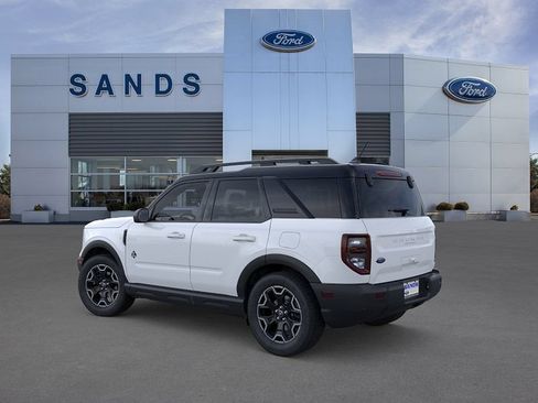 New 2026 Ford Bronco Sport Outer Banks AWD/4WD image 4