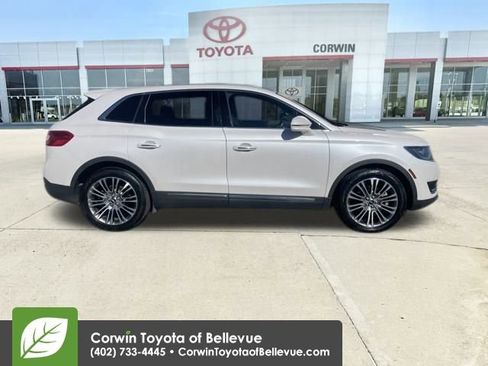 Used 2016 Lincoln MKX Reserve w/ Climate Package image 6