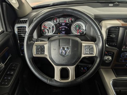 Used 2016 RAM 1500 Laramie w/ Convenience Group RWD image 17