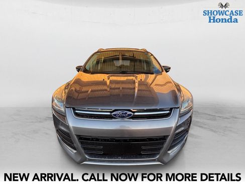 Used 2013 Ford Escape Titanium w/ Parking Technology Pkg FWD image 7